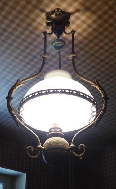 Suspension opaline