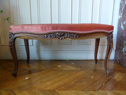 Banquette en bois naturel style Louis XV...