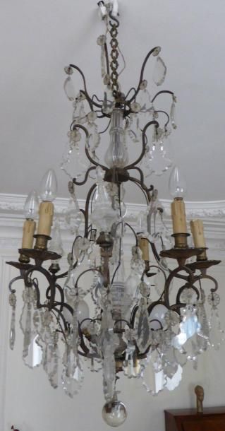 Lustre en métal et pampille à six bras de...