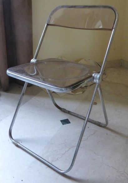 Paire de chaises pliantes en métal et pl...