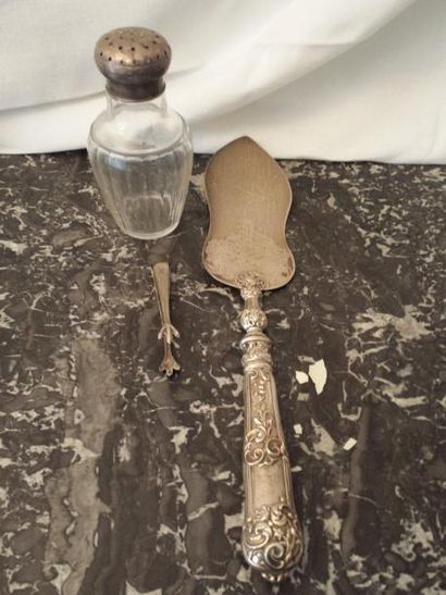 Lot en argent: pelle à tarte (poids brut:...