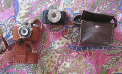 Deux mini appareils.