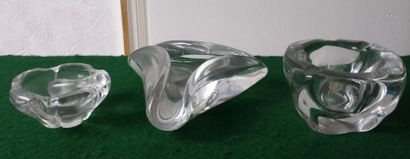Trois vides poche et deux pilons en cristal...