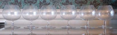 Six verres à cognac en cristal BACCARRAT...
