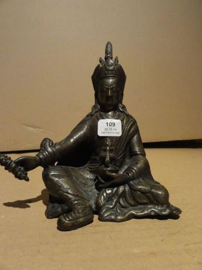 Sujet en alliage de cuivre représentant Padmasambhava...