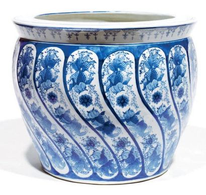 Vasque à poisson en porcelaine bleu/blanc...