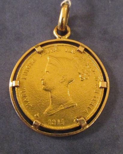 Pendentif en or jaune 18 k serti d'une pièce...