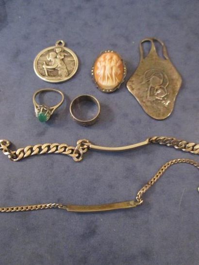 Lot en argent 800°: pendentif St Christophe...