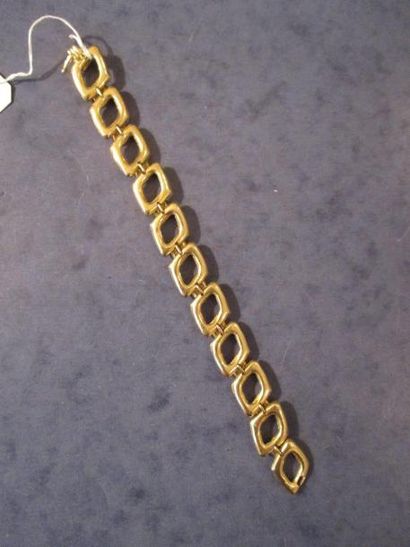 Bracelet à maillons losangés en or jaune...
