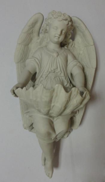 Bénitier angelot en biscuit (accident à un...