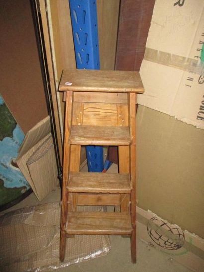 Escabot en bois