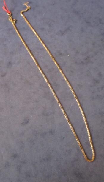 Chaine en or poids: 6.9 gr(*)