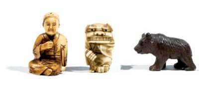 Lot comprenant un netsuke en ivoire - personnage...