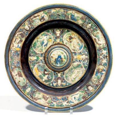 Suite de Palissy (Avon ou Manerbe) Plat rond...