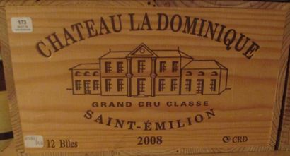 12 bouteilles 	CH. 	LA DOMINIQUE, Grand Cru...