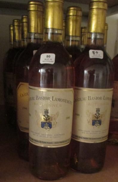 12	bouteilles 	CH. 	BASTOR-LAMONTAGNE, 	Sauternes...
