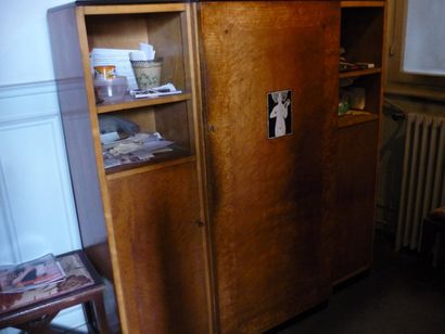TRAVAIL FRANCAIS 1930-1940
Armoire en placage...