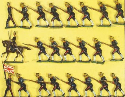« Infanterie suisse au pas » dans une boite...