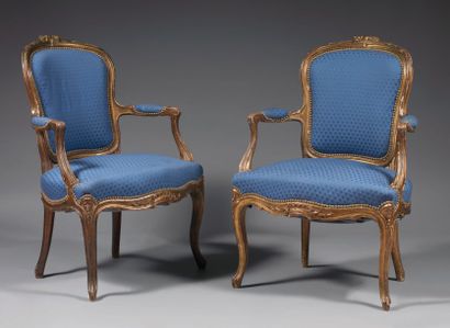 Paire de fauteuils à dossier cabriolet en...