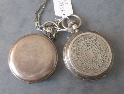 Deux montres gousset en argent, poids brut...