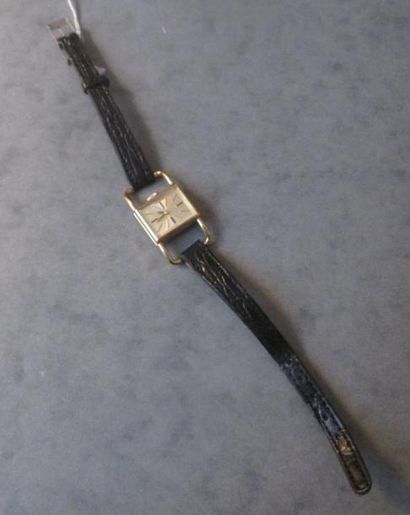 Montre de dame en or jaune 18k HENO, bracelet...