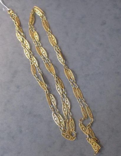 Chaine de cou en or jaune 18k à maillons...
