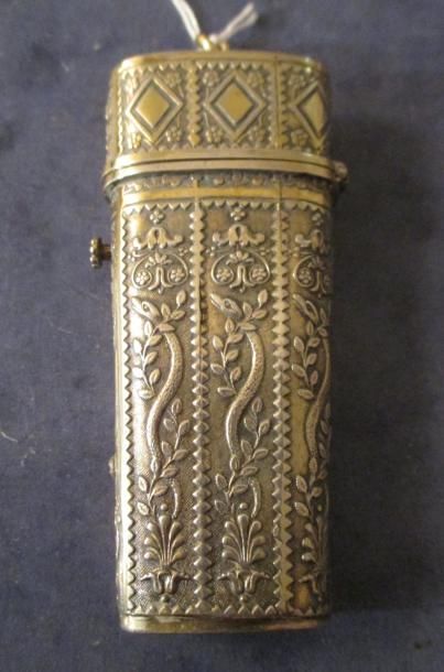 Etui à allumettes en argent et vermeil à...