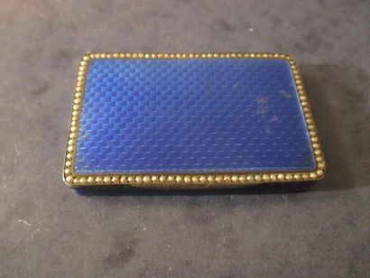 Boite rectangulaire en argent 935°/°°, le...
