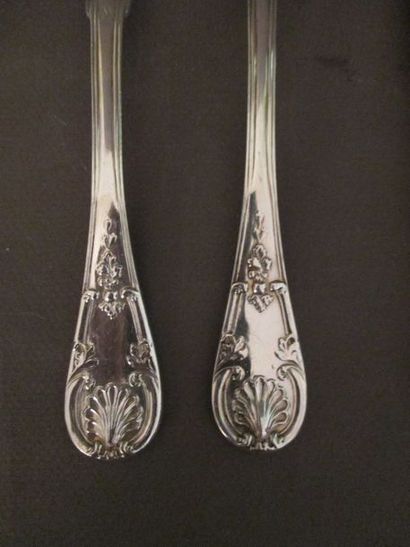 Partie de ménagère en argent et argent fourré...