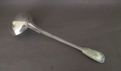 Louche en argent

Poids : 202 gr