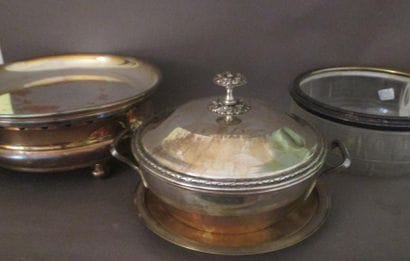 légumier, chauffe plat en métal argenté et...