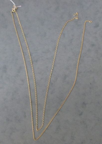 Deux chaines en or 18 K poids : 7.70 gr