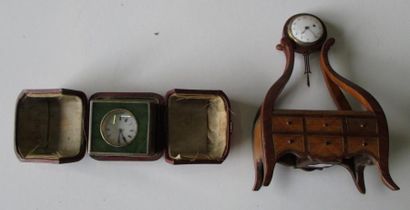 Porte-montre en bois de placage et petite...