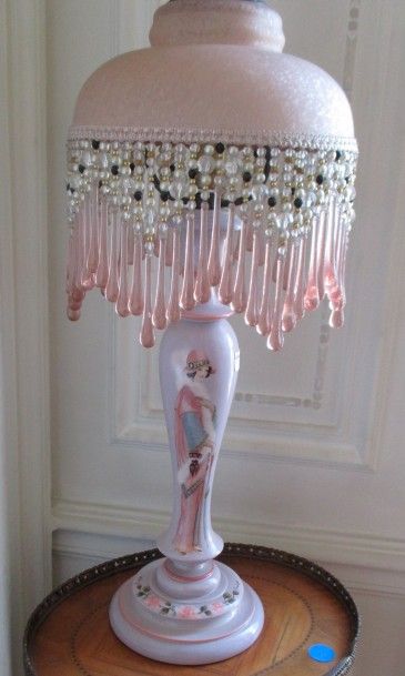 Pied de lampe en verre moderne