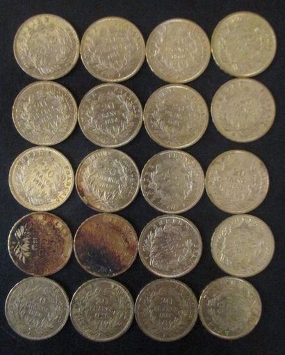 Vingt pièces de 20 FF en or