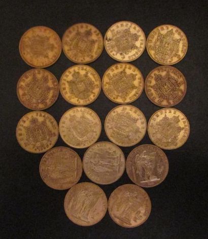 Dix sept pièces de 20 FF en or