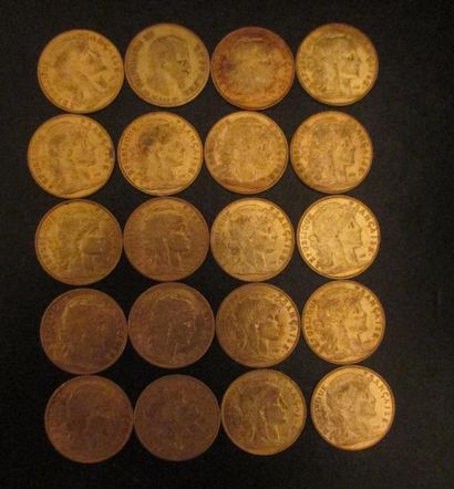 Vingt pièces de 10 FF en or