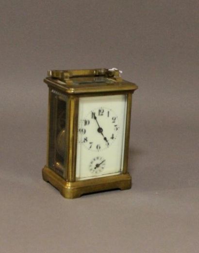 Pendulette d'officier en laiton