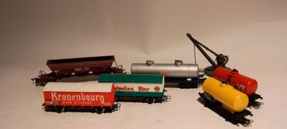 JOUEF : lot divers de wagons marchandises...