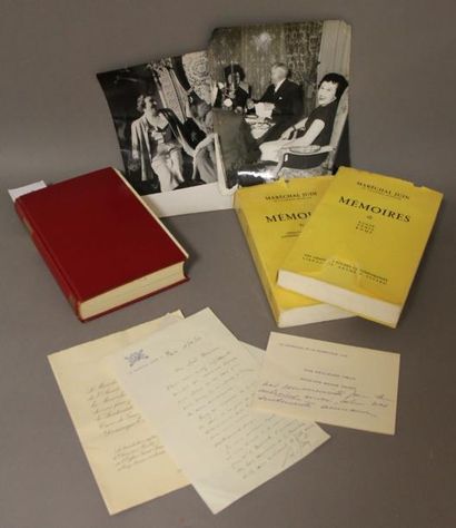 Ensemble de souvenirs du Maréchal JUIN :

A)...