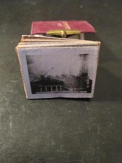 Livre miniature souvenir de l'exposition...