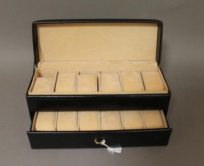 Coffret de montres avec douze emplacements...