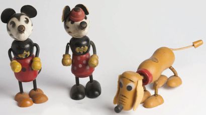 MICKEY MOUSE Ensemble de trois figurines...