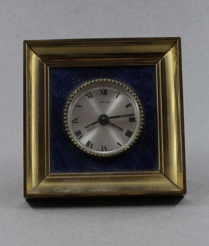 CARTIER Vers 1980 Pendulette réveil de bureau...