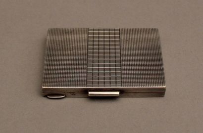 Poudrier rectangulaire en argent 835°/°°...