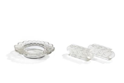 CRISTAL LALIQUE	

	Surtout de table se composant...