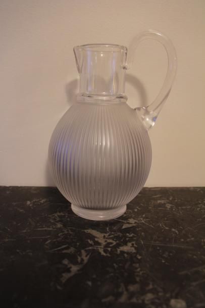 LALIQUE France

Partie de service de verre...