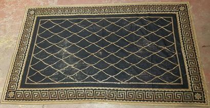 AUBUSSON - Maison JANSEN circa 1950

Tapis...
