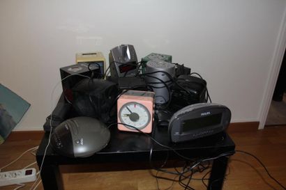 Lot de radioréveils divers