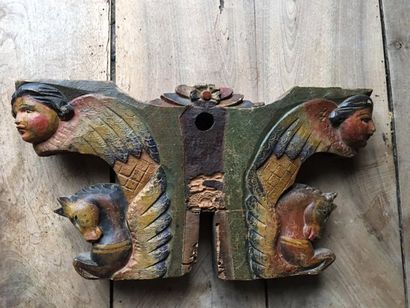 Elément de chapiteau en bois polychrome à...